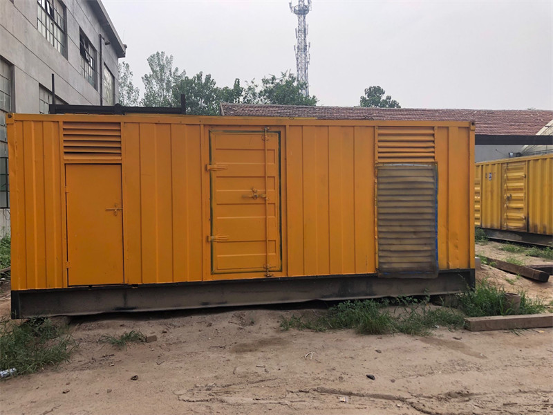 赤坎柴油发电机如何判断新机油是否已经完全充满机油滤清器？