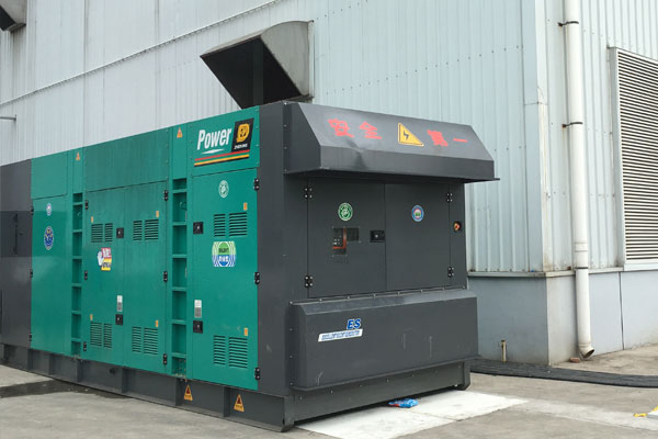 赤坎燃油滤清器的更换流程是怎样的？