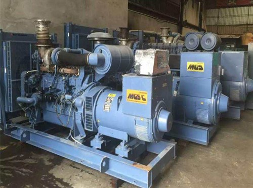 赤坎柴油发电机如何测试电流大小？